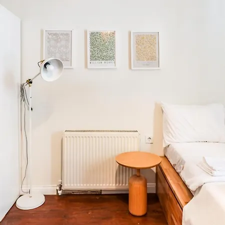 Rustic Studio Flat 5 Min To Moda Shore In Kadikoy شقة