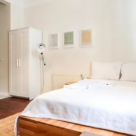 Rustic Studio Flat 5 Min To Moda Shore In Kadikoy * اسطنبول