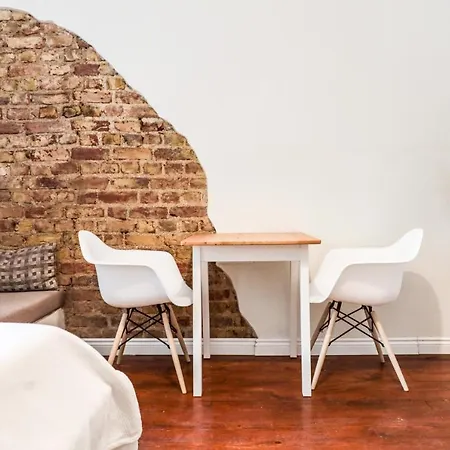 Rustic Studio Flat 5 Min To Moda Shore In Kadikoy